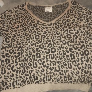 Abercrombie & Fitch Sweater